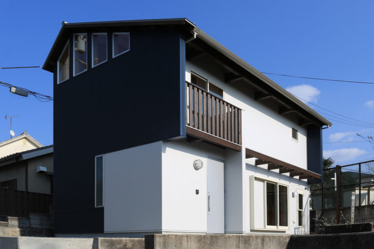 尖山の家