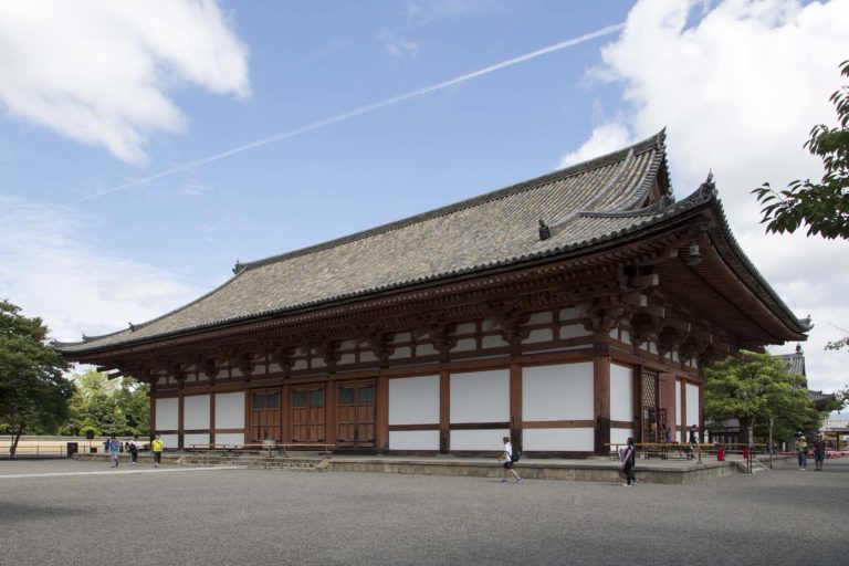 お盆の東寺