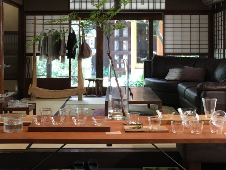 ガラスの器展と手打蕎麦